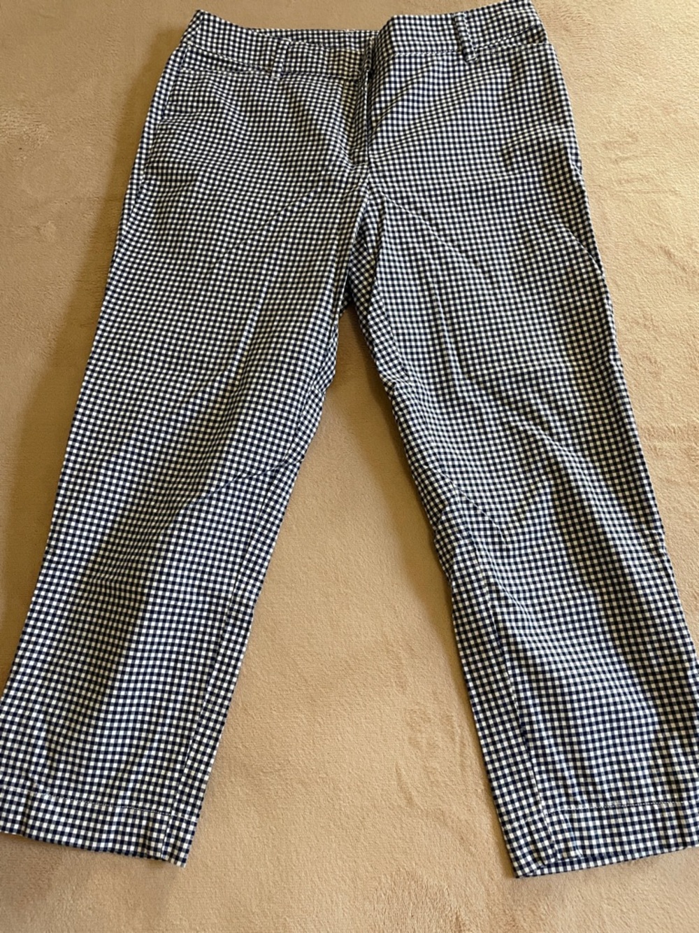 Petite size cropped pants
